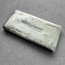 Load image into Gallery viewer, Vintage 20 oz .999 Silver Engelhard Poured bar
