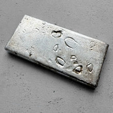 Load image into Gallery viewer, Vintage 20 oz .999 Silver Engelhard Poured bar -Stunning Pour Lines Error Serial
