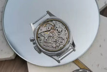 Load image into Gallery viewer, Vintage Breitling Single button Chrono DND Canadian Military 6645/21/802/1267
