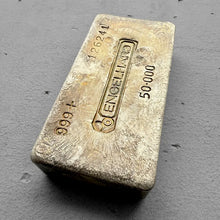 Load image into Gallery viewer, Vintage Engelhard 50 oz .999 Silver Bar - Nice toning!
