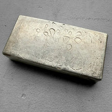 Load image into Gallery viewer, Vintage Engelhard 50 oz .999 Silver Bar - Nice toning!
