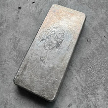 Load image into Gallery viewer, Vintage Johnson Matthey Mallory Kilo with Maple Leaf
