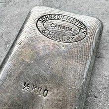 Load image into Gallery viewer, Vintage Johnson Matthey &amp; Mallory 1/2 Kilo with pretty pour lines
