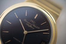 Load image into Gallery viewer, Vintage Mens IWC 18K Yellow Gold 9707 - Integrated Bracelet - Porsche Design
