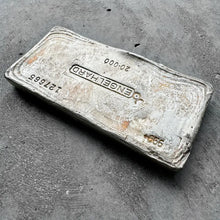 Load image into Gallery viewer, Vintage 20 oz .999 Silver Engelhard Poured bar - Stunning  Pour Lines
