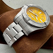 Load image into Gallery viewer, Breitling Avenger II Seawolf 45mm Automatic A17331 – Box Papers – Yellow dial
