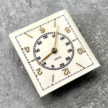 Load image into Gallery viewer, 1920s Rolex 17 Jewel Movement with Dial
