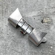 Load image into Gallery viewer, Vintage Rolex 555B Stainless Steel 20 mm Endlink for Jubilee bracelet
