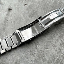 Load image into Gallery viewer, 1980s Original Omega 1450 Bracelet Band 808 Endlink Speedmaster Holy Grail

