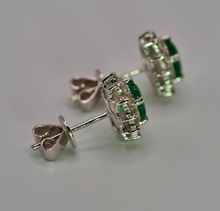 Load image into Gallery viewer, 1.55 Carat Vintage natural Emerald solid 18K white gold stud earrings
