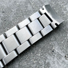 Load image into Gallery viewer, Breitling Avenger II Seawolf Stainless Steel Bracelet A17331 with 169A Endlink
