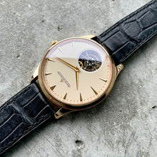 Load image into Gallery viewer, 40mm Jaeger LeCoultre Master Ultra Thin Tourbillon Rose Gold Q1322410 - Full Set
