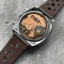 Load image into Gallery viewer, 1970s Omega Speedsonic 188.0002 - Nice Blue dial + Patina on the Markers
