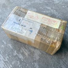 Load image into Gallery viewer, Perfectly sealed Box 25 x 1963 Canada Proof Like PL Set Silver Coin - Unopened!
