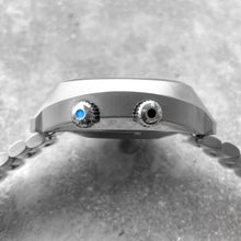 Load image into Gallery viewer, 1970 Flightmaster 145.036 1162/172 Bracelet Serviced
