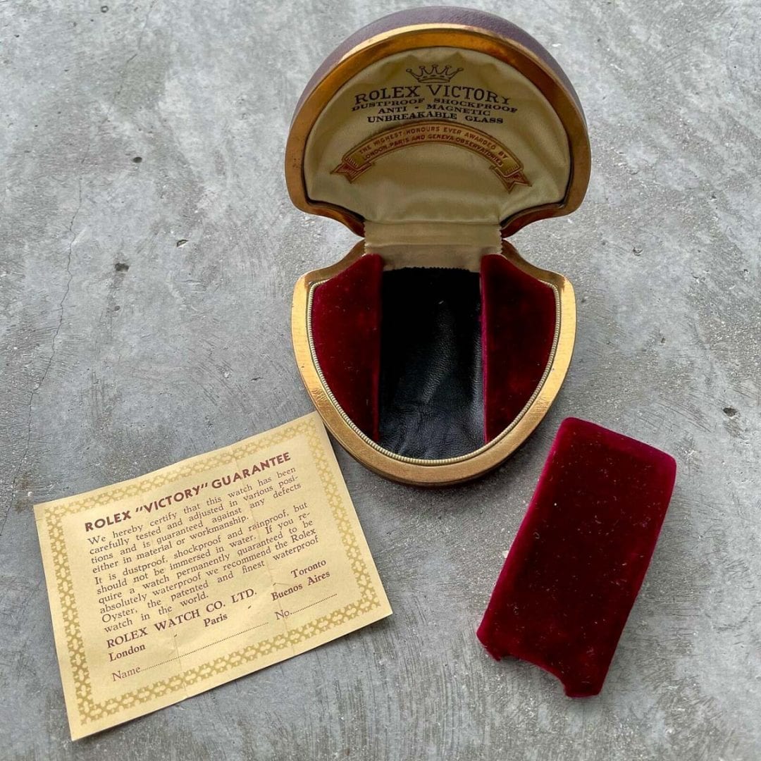 1930s Rolex Victory Box Red Leather Clamshell - Blank Warranty Guarantee Papers
