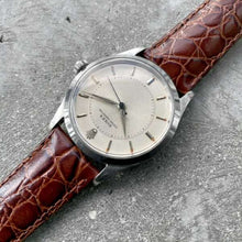 Load image into Gallery viewer, 1957 Rolex Oyster Perpetual Stainless Steel 6532 - movement 1030
