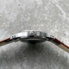 Load image into Gallery viewer, 1957 Rolex Oyster Perpetual Stainless Steel 6532 - movement 1030
