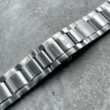 Load image into Gallery viewer, Blancpain 50 Fifty Fathoms 2200 Bracelet Stainless Steel 2200 1130 71
