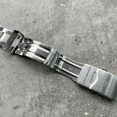 1998 Breitling Jupiter Pilot 42mm Watch A59028 Quartz - With Papers