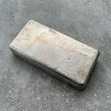 Load image into Gallery viewer, Engelhard 10 oz .999 Silver Poured Bar - Pretty toning patina
