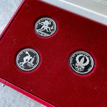 Load image into Gallery viewer, 1980 Russia Platinum Proof Set 5 piece 150 Roubles Moscow Olympic with Box

