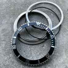 Load image into Gallery viewer, 1990s Original Rolex 16610 Submariner black complete Bezel Insert assembly
