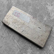 Load image into Gallery viewer, Vintage 20 oz .999 Silver Engelhard Poured bar 1st Series Incredible pour lines
