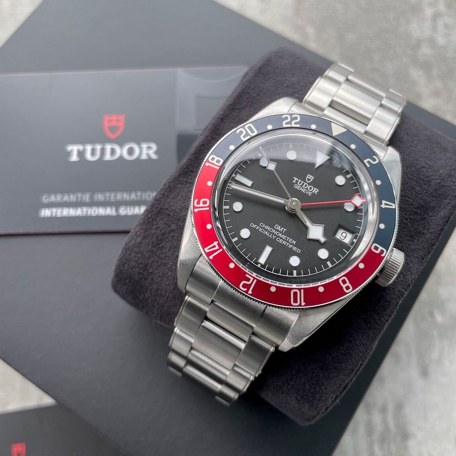 STICKERED May 2022 Unworn 41mm Tudor Pepsi Black Bay GMT 79830RB - Box + Papers