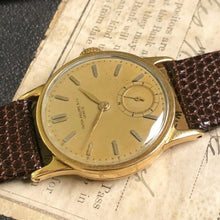 Load image into Gallery viewer, Vintage Patek Philippe Calatrava Ref 96 with incredible Patina
