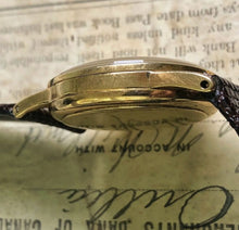 Load image into Gallery viewer, Vintage Patek Philippe Calatrava Ref 96 with incredible Patina
