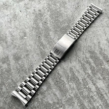 Load image into Gallery viewer, 1980s Original Omega 1450 Bracelet Band 808 Endlink Speedmaster Holy Grail
