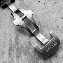 Load image into Gallery viewer, Panerai Ferrari GMT Automatic Stainless Steel - F6655
