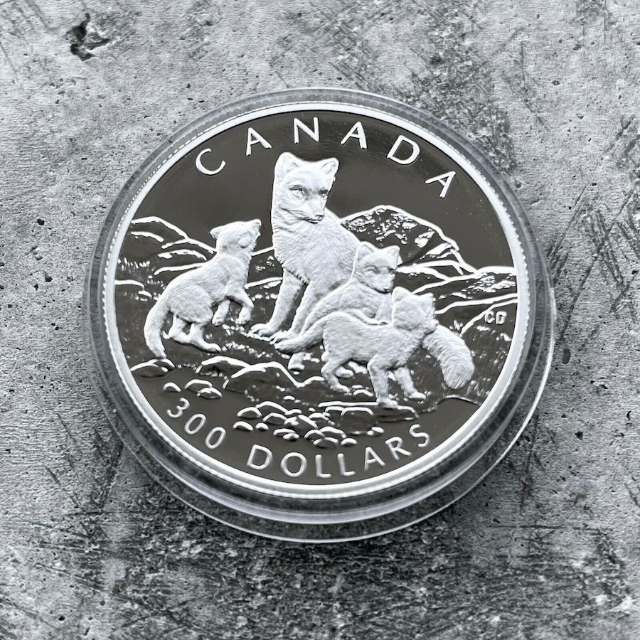 1993 Canada Artic Fox.9999 Platinum Coin set - 1.85oz