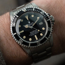Load image into Gallery viewer, 1981 Rolex 1665 Sea Dweller Stainless Steel- Attractive Patina
