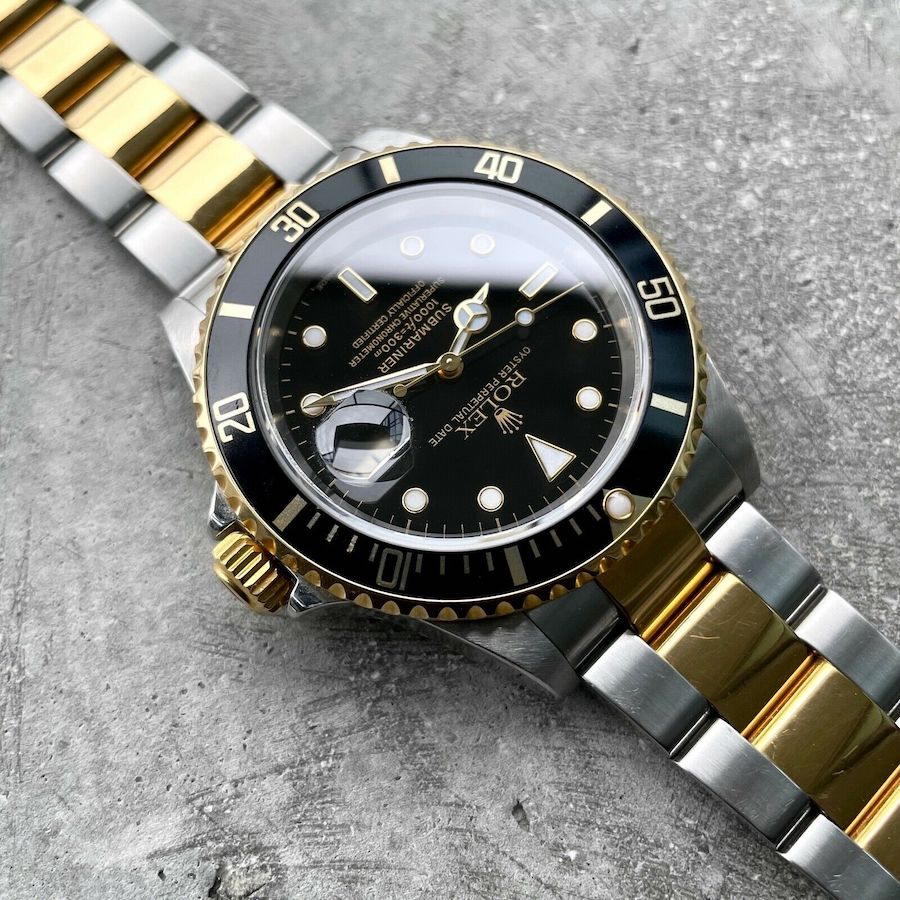2002 Rolex Submariner 16613 Two Tone Gold Black Dial Serviced - No Holes Case