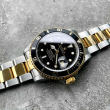 Load image into Gallery viewer, 2002 Rolex Submariner 16613 Two Tone Gold Black Dial Serviced - No Holes Case
