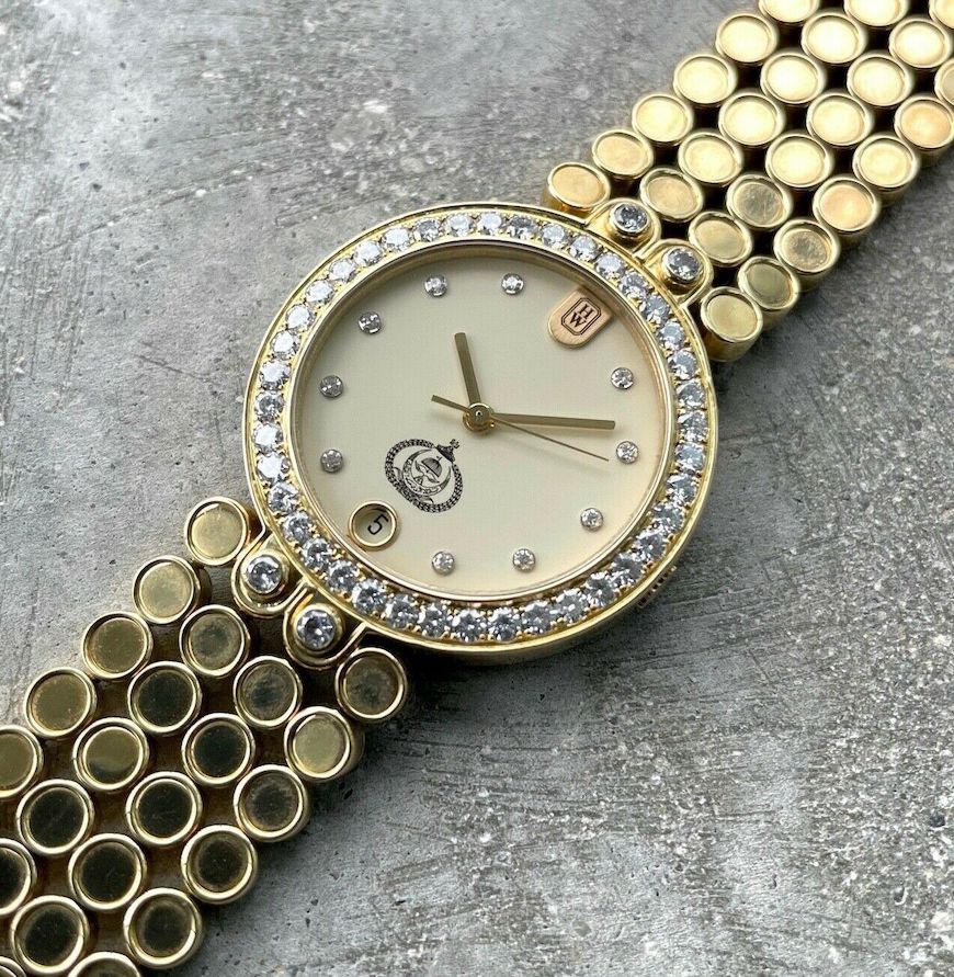 Ladies Harry Winston Premier 18K yellow Gold - Like New - Factory Diamond bezel