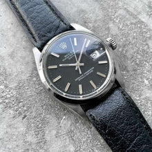 Load image into Gallery viewer, 1972 Rolex 34mm Date 1500 Stainless Steel - Stunning Matte black dial
