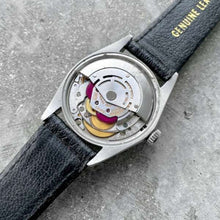 Load image into Gallery viewer, 1972 Rolex 34mm Date 1500 Stainless Steel - Stunning Matte black dial
