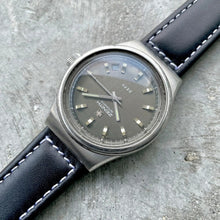 Load image into Gallery viewer, 1970s Zenith Defy 38mm Stainless Steel Automatic Watch 01-1360-380
