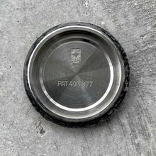 Load image into Gallery viewer, 1970s Zenith Defy 38mm Stainless Steel Automatic Watch 01-1360-380
