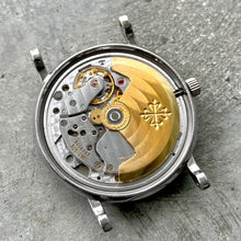 Load image into Gallery viewer, Patek Philippe Calatrava 18k White Gold 3802 / 200 - Automatic Movement

