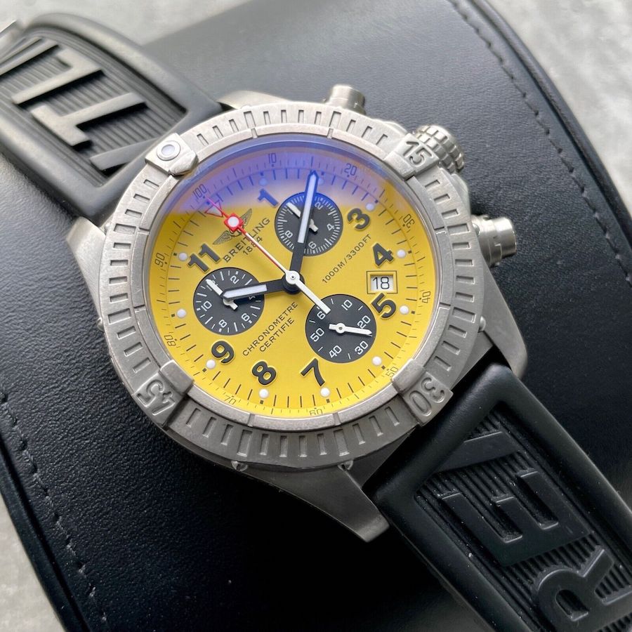 44mm Breitling Avenger E73360 Titanium Rubber - Yellow Dial - Box + Papers