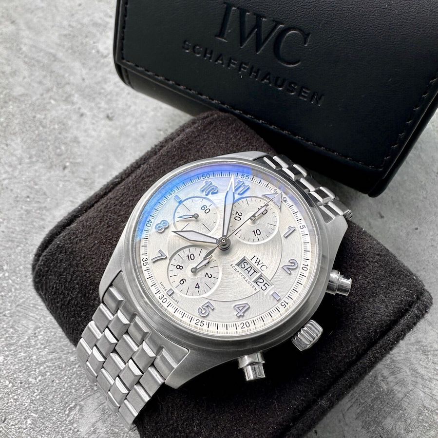 42mm IWC Pilot Spitfire Stainless Steel 3717 Day Date Silver Dial - With box