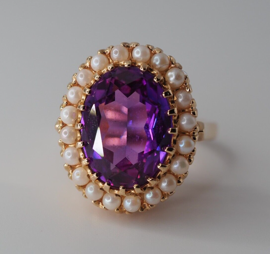 Vintage solid 10K yellow gold Amethyst and Seed Pearl statement ring