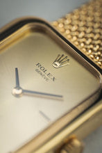 Load image into Gallery viewer, Ladies Rolex Cellini Yellow Gold 4335 - Perfect Dial and stunning condition!
