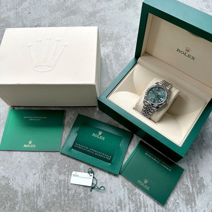 Sept 2023 Rolex 41mm Datejust 126334 Jubilee Box/ Papers - Mint Green