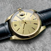 Load image into Gallery viewer, 1979 Rolex Date 18k Gold 1503 - Box Papers - HolderBank 25 years Service

