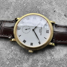 Load image into Gallery viewer, Vintage Patek Philippe Calatrava Gold 3919J Porcelain dial with Box + Extracts
